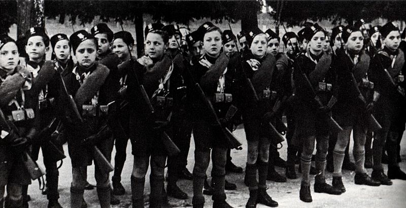 Balilla members holding Balilla muskets, a rifle used by children in fascist Italy