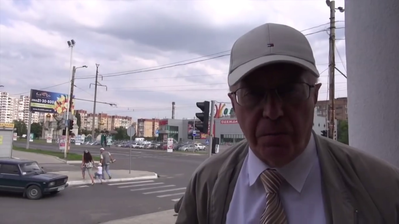 Sergei Kurginyan in Donetsk. Still from EoT TV-DPR Issue 2. July 5, 2014.