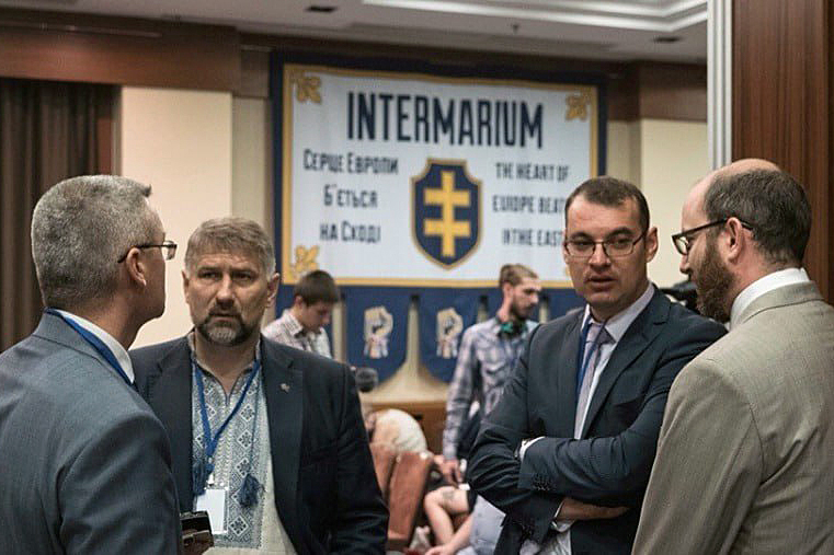 Konferenz der Intermarium Unterstützungsgruppe, organisiert von der „Azov“-Bewegung*