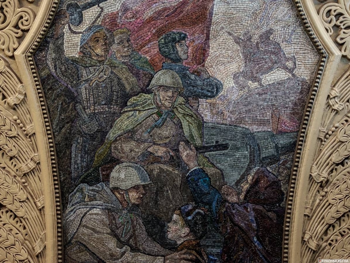 The liberation of Kiev by the Red Army. 1943. The Kiyevskaya subway station in Moscow