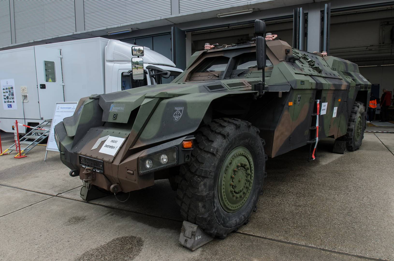 Image by CC BY-ND 2.0 270862 flickr.com Rheinmetall Concern's armored vehicle