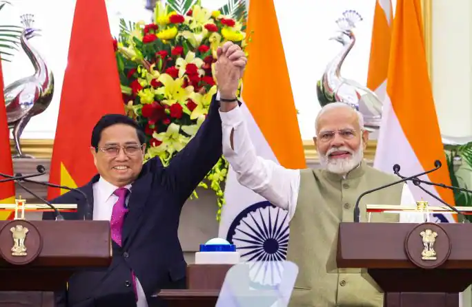 Pham Minh Chin and Narendra Modi.