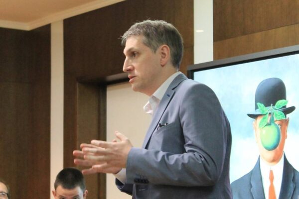 Fyodor Kaufman, co-author of the multi-authored monograph "Ukrainism" at the panel discussion at Novosibirsk State University