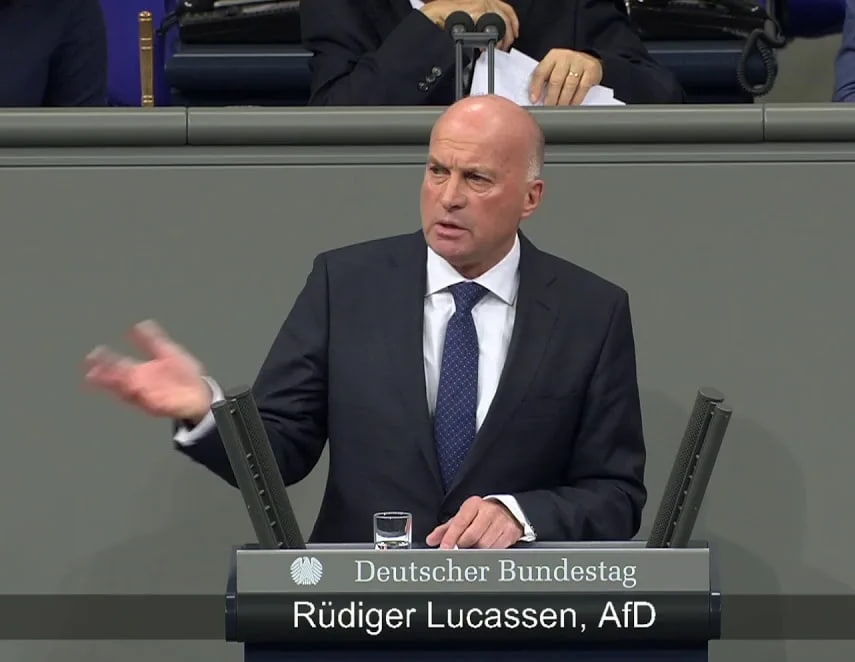 Rüdiger Lucassen